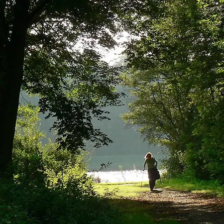 ספינת מלון Motorjacht Flint