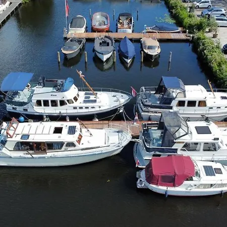 Motorjacht Flint Amsterdam