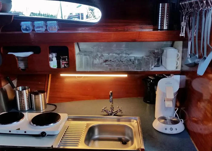 Botel Motorjacht Flint *